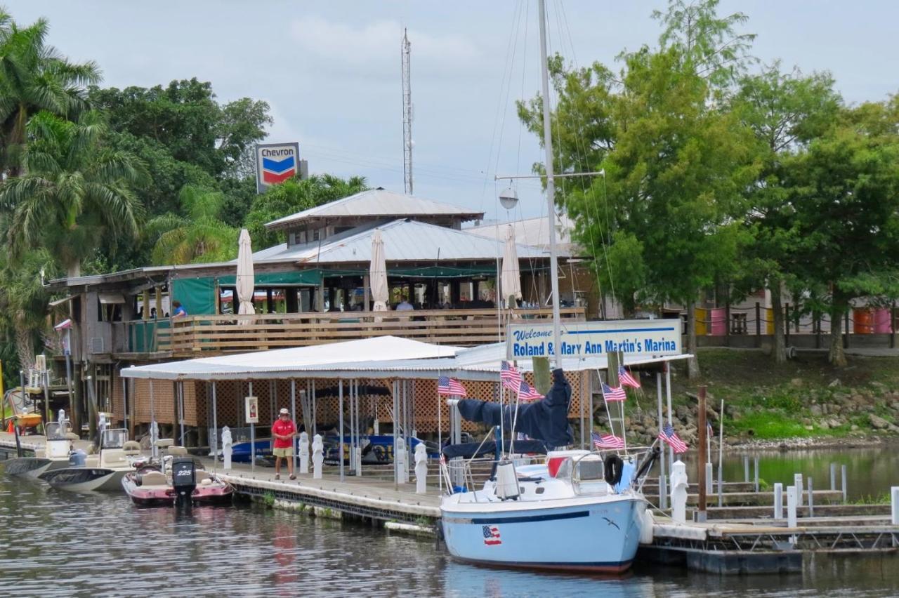 Roland Martin Marina/Resort Clewiston Exterior photo